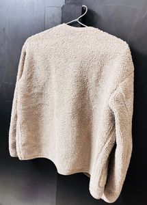 Uniqlo Beige Fleece Jacket