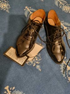 Patent Black Solid Shoes!