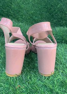 Pink Heels With Bow Detailing