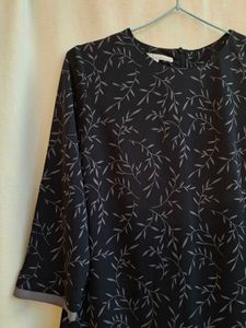 Dress from the south Korean brand COMPAGNA