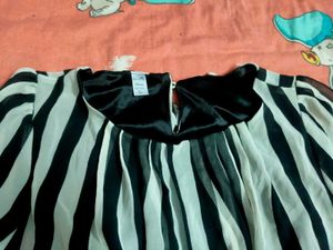 Striped Korean Blouson Top