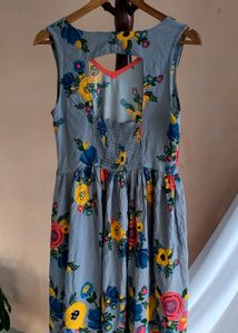 Max Cares Floral Dress, M Size