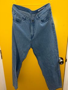 ZUDIO - Light Wash Denim Jeans