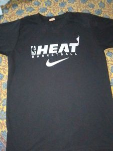 Nike Men’s Dri-FIT Victory Tee