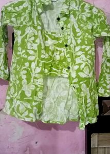 Crop Shirt
