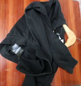 H&amp;M Black Pink K-pop Lisa Sweatshirt