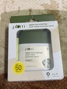 Plum Green Tea & Peptide Sunscreen