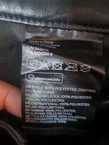H&amp;M Trousers
