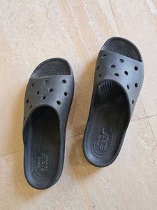 CROCS Black Slides