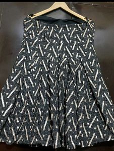 Black &amp; Cream Off Shoulder Dress For 32 Bust