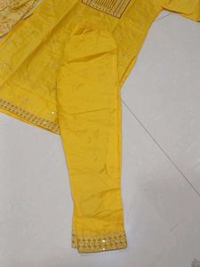 Kurta Set With Dupatta