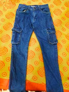 Cargo Jeans