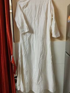 Floral Embroidered Kurta