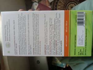 Mamaearth Vitamin C Foaming Face Wash
