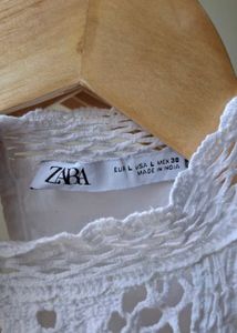 ZARA White Lace Detail Sleeveless Top