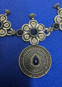 Gold Colour Neck Chain