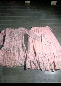 Elegant Pink Embroidered Kurta