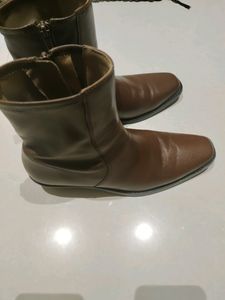 Madewell International Brand Soft Leather Boots