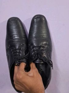 YUVA Formal Black Shoes