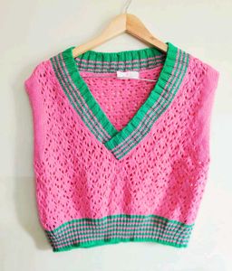 Pink Knit V-Neck Vest size-38-40
