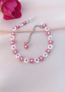 Pink &amp; White Beaded Flower Bracelet