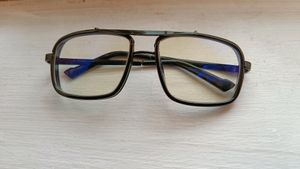 Frame / Glasses
