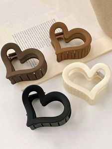 4 Heart Shape Claw Clip