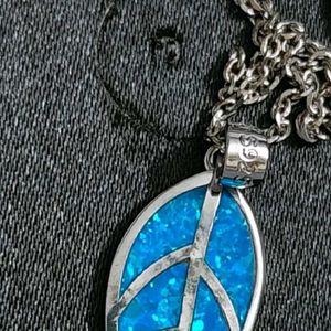 Giva 92.5 Mystic Pendant Necklace