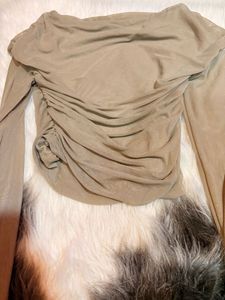 Ruched Long Sleeve Top