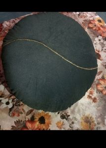Circle Cushion
