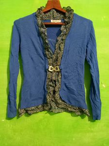 Like New L/XL Size SEMI Winter Top