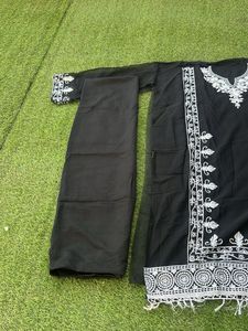 Elegant Black Embroidered Kurta Set