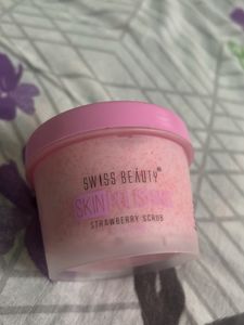 Swiss Beauty Strawberry Scrub
