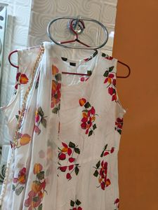White Anarkali Kurta With Dupatta