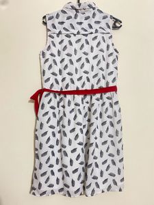White &amp; Red Designer Neck Dress