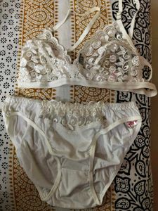 White Lace Lingerie Set