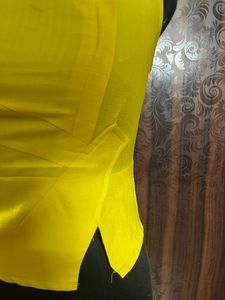 SALE yellow Top