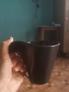 Black Plastic Cup ( microvave safe + BPA free ) Un