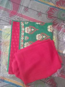 Green &amp; Pink Floral Print Fabric