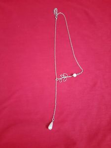 Trendy Chain With Leaf Pendant