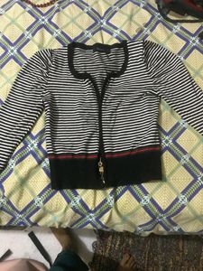 Crop Top Semi Winters