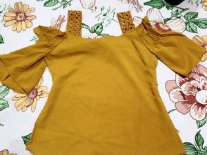 Mustard Women&#39;s Top