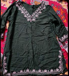 3 BEAUTIFUL WOMEN KURTA.. 😍