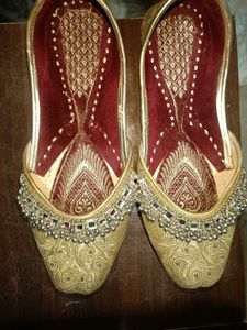 Punjabi Jutti