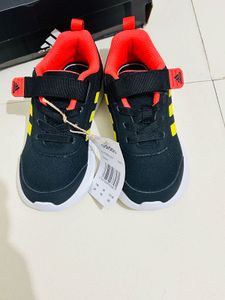 Adidas Boy Footwear 6-8 Years