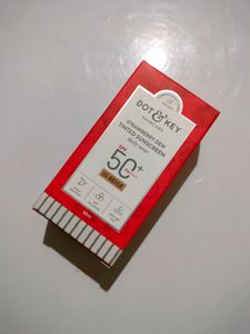 Dot &amp; Key Tinted Sunscreen ~ New Stock