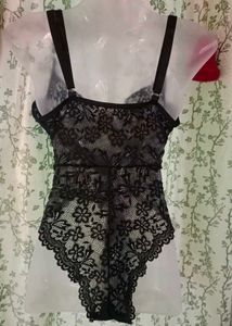 XL Lace Bodysuit