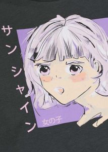 H&amp;M Anime Tshirt