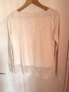Beautiful Top With Nice Lace