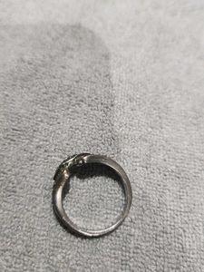 Unique Valuable Vintage Ring- With Rings Free